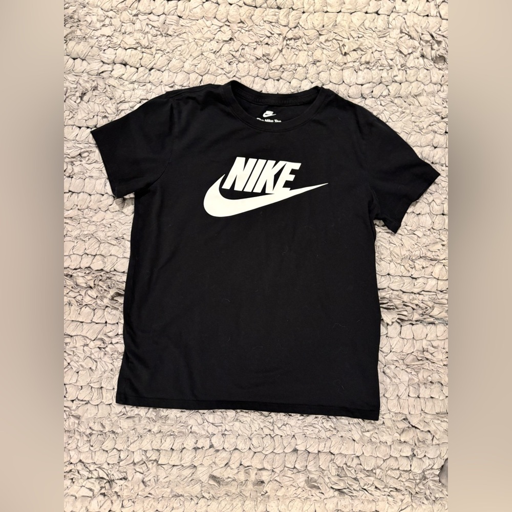 The Nike Tee - 100% cotton